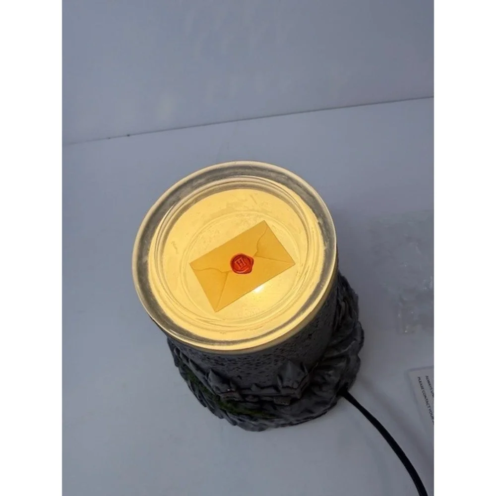 Scentsy Harry Potter Hogwarts Wax Warmer Wizarding World Castle Electric Large - Picture 7 of 9